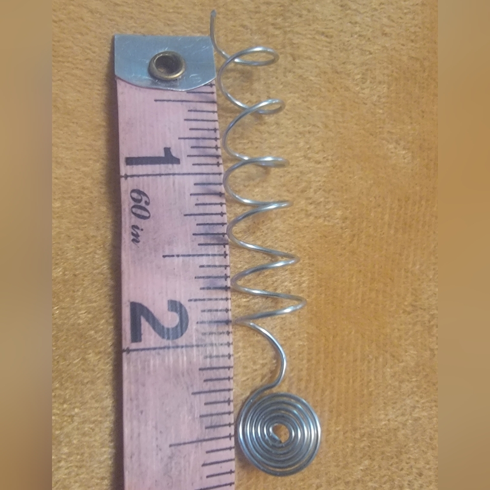 Coiled Metal Hair Pendant - Silver Tone